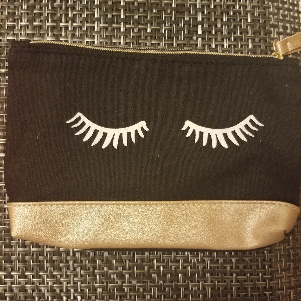 Makeup bag